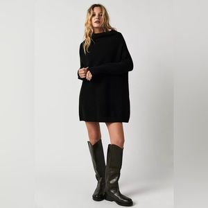𝓯𝓹 Free People ~ Ottoman Slouchy Tunic in Black
